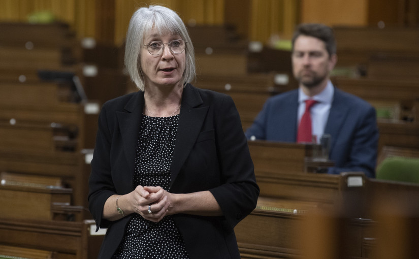 海外進入加國者  午夜起將被強制隔離14天