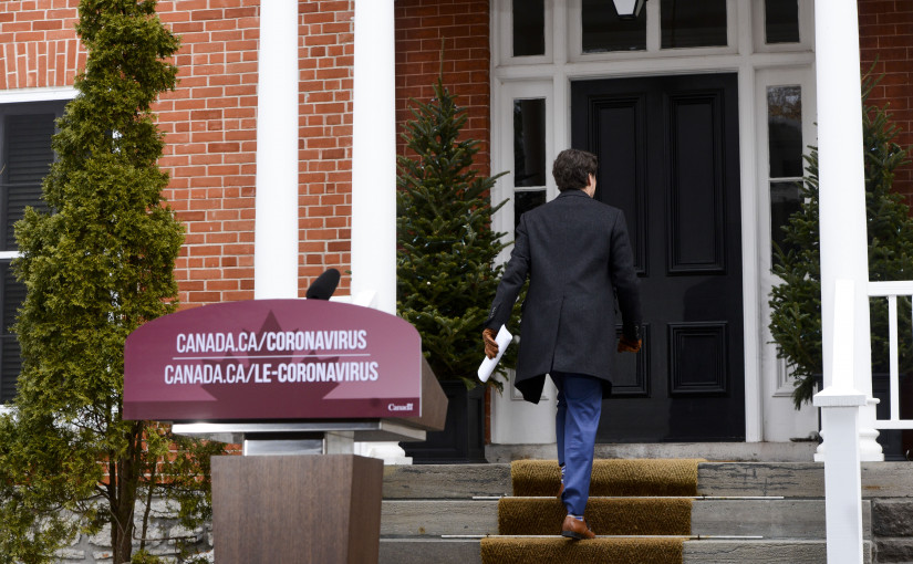 杜魯多結束隔離期 但繼續在家工作