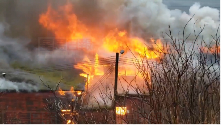 卑詩魯拔王子鎮的一個空置貨倉遭人縱火 疑犯被捕