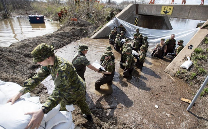 國防部：大多區道路上將見更多軍車與軍人