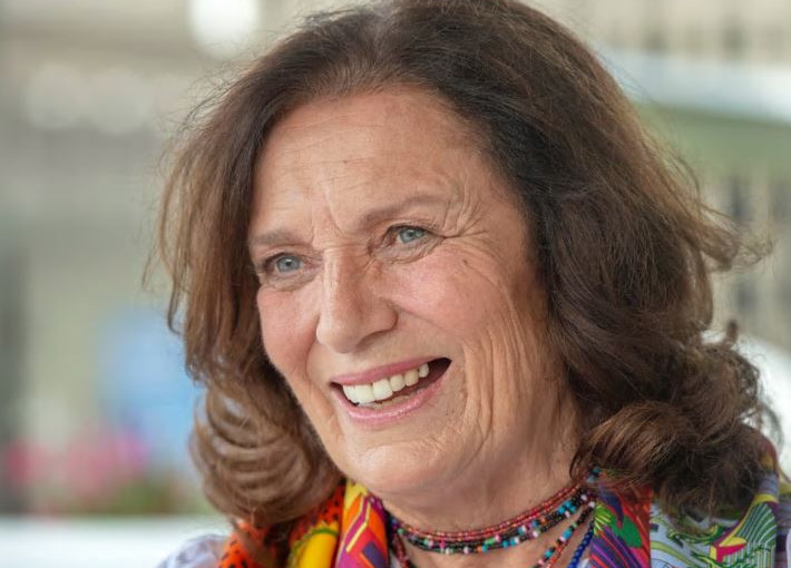 杜魯多母親居住柏文火警 傳吸濃煙入院