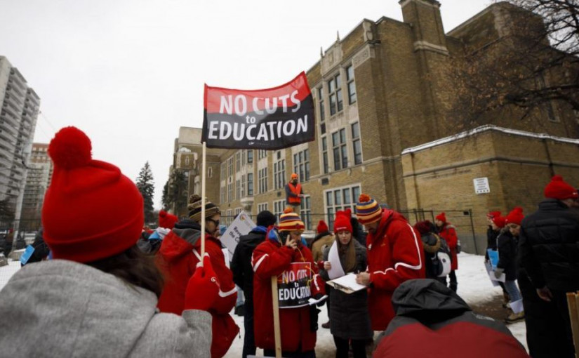 安省中學教師聯會與政府達成臨時薪酬協議