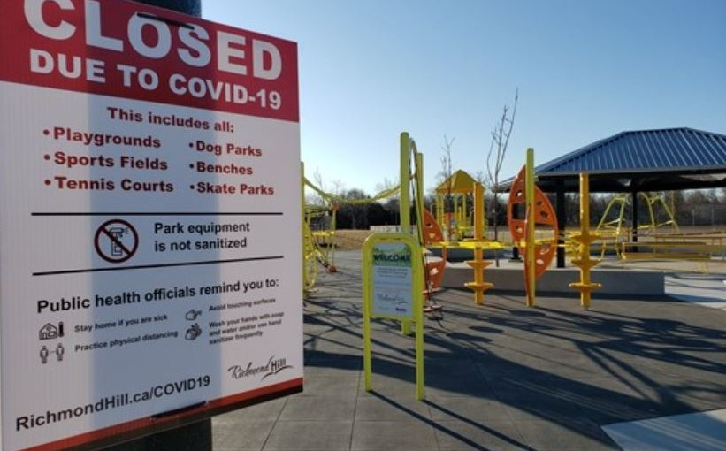 烈治文山公共遊樂設施全關閉 違規者被罰750元