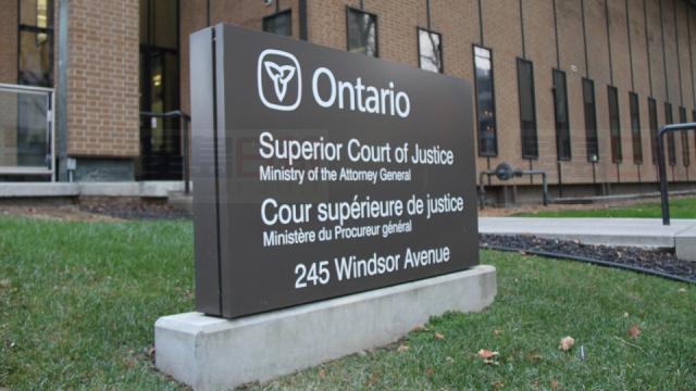 安省高等法院陪審團審訊至快9月重開