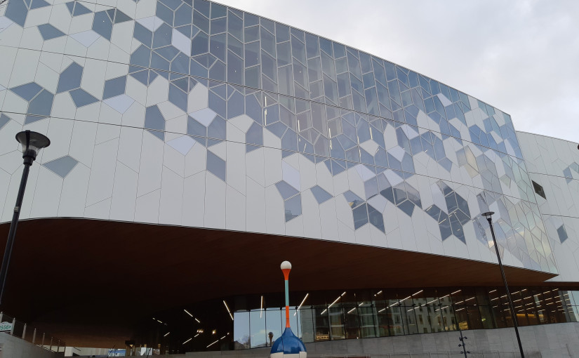 卡城公共圖書館在疫境中仍為市民服務