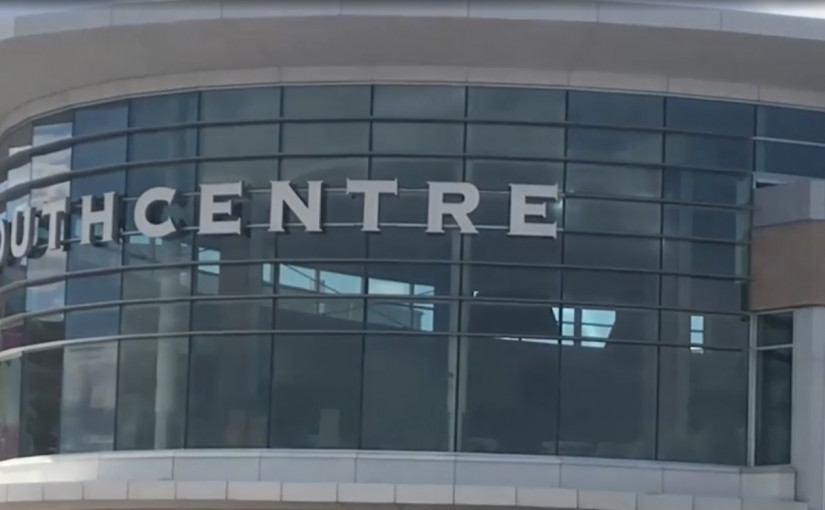 卡城市民街頭聚會違反社交距離準則