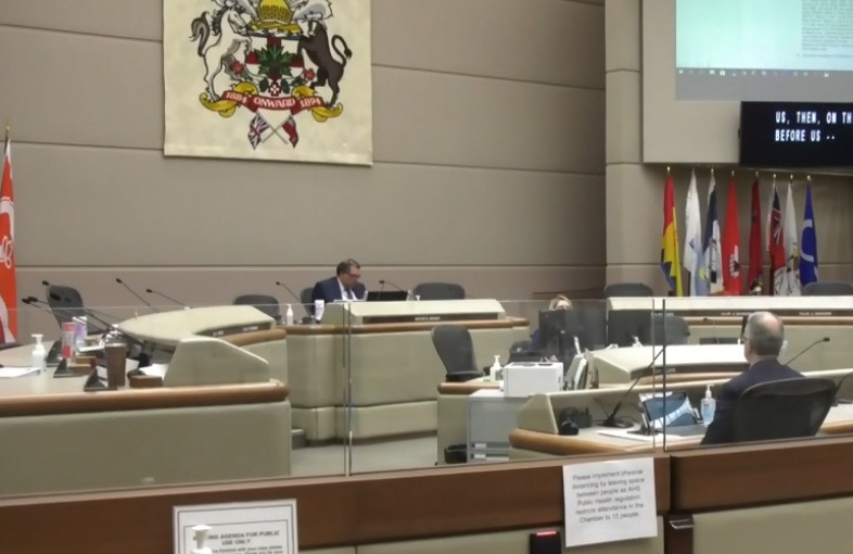 卡城物業稅延期至九月