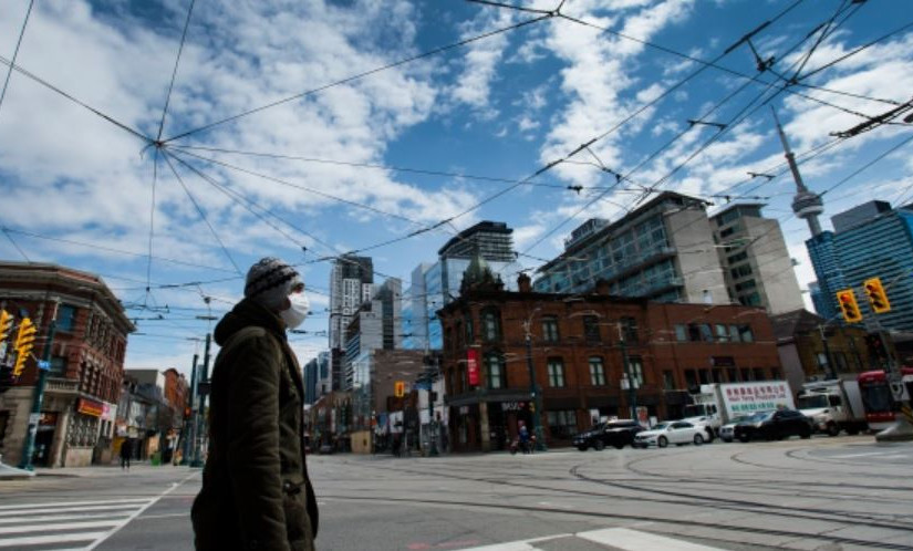 街舖商店今天重新開門營業 市府積極阻人群出現