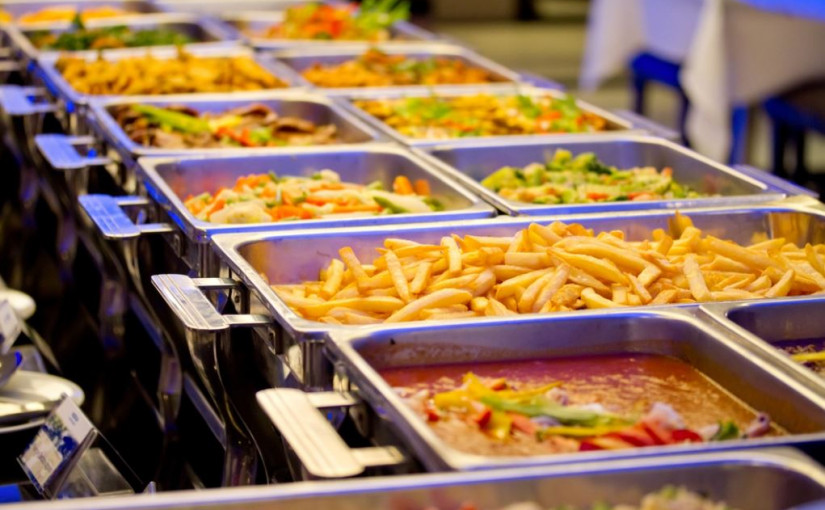 自助餐具病毒傳播風險 專家指行業要繼續面對困境