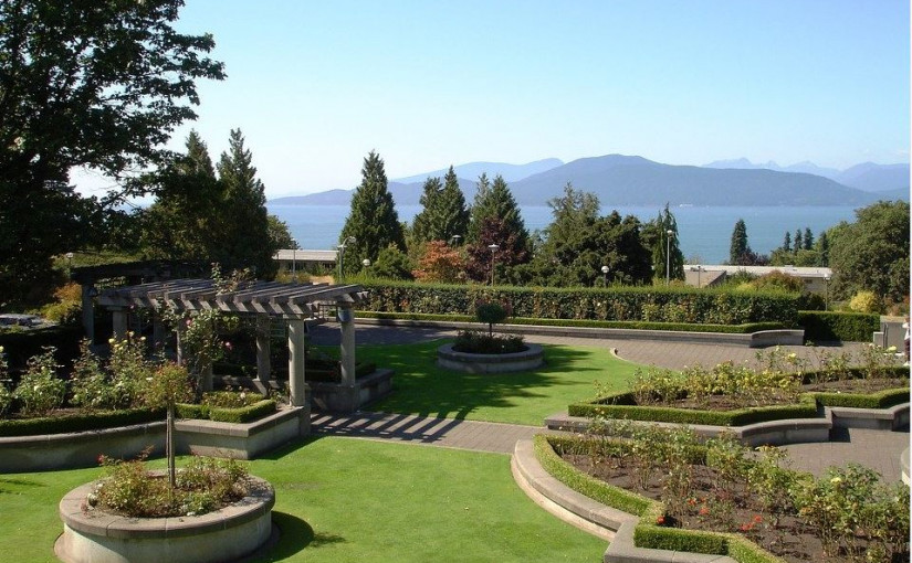 卑詩大學2021-2022年學年起 學生放秋季假期