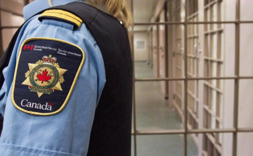 囚犯與人權組織入稟 指監獄肢體距離措施嚴重不足