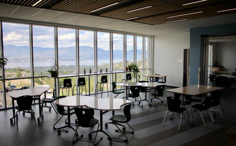 卑詩教師與資方達成新的三年合約