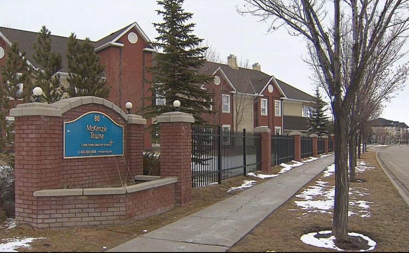 疫情期間 卡城女子將父親從養老院接回家