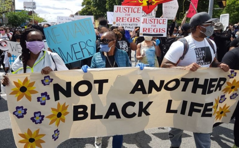 多倫多數千人抗議 支持黑人權益