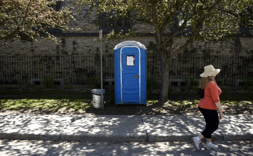 人們在戶外時間增多 專家促加設公共廁所方便市民需要