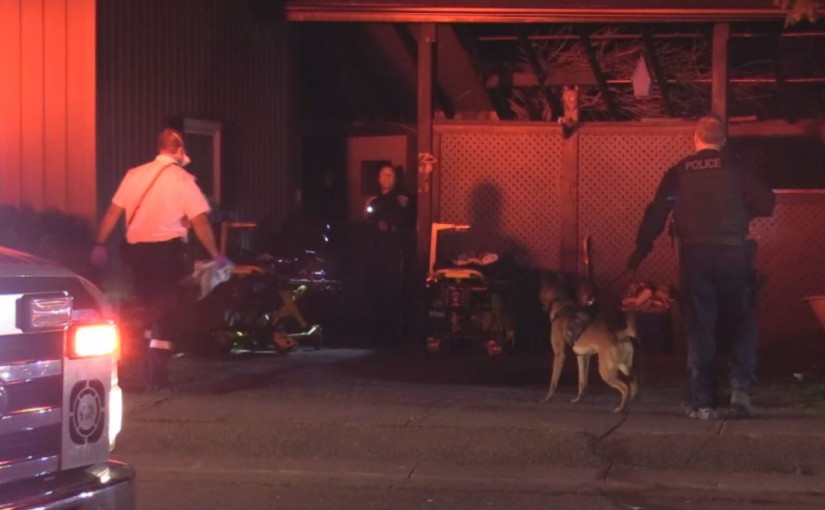 屋內2男遭槍擊 同時間1男子遭刺傷