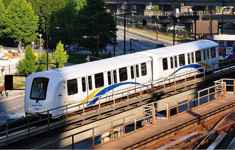 一男子在溫哥華天車站畫上納粹符號被捕