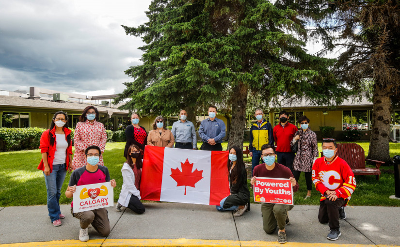 卡城華商會Addoilyyc舉行捐贈儀式 為前線工作人員加油