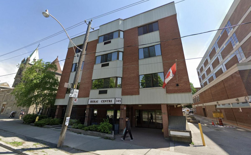 安省長期護理院恢復訪客室內探訪