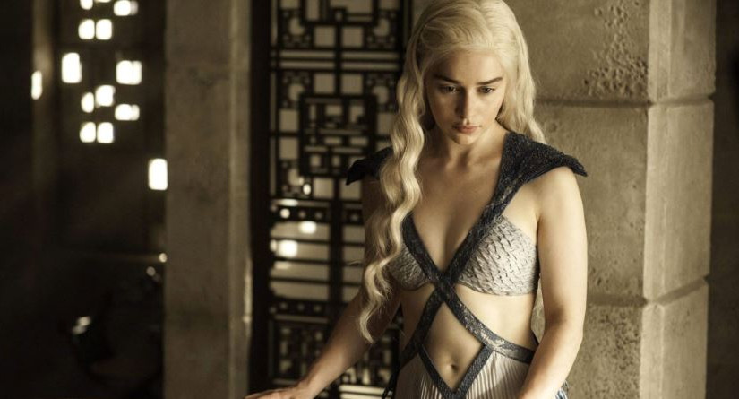 高貴林一教師向學生播放涉及暴力和性愛視頻 被停職