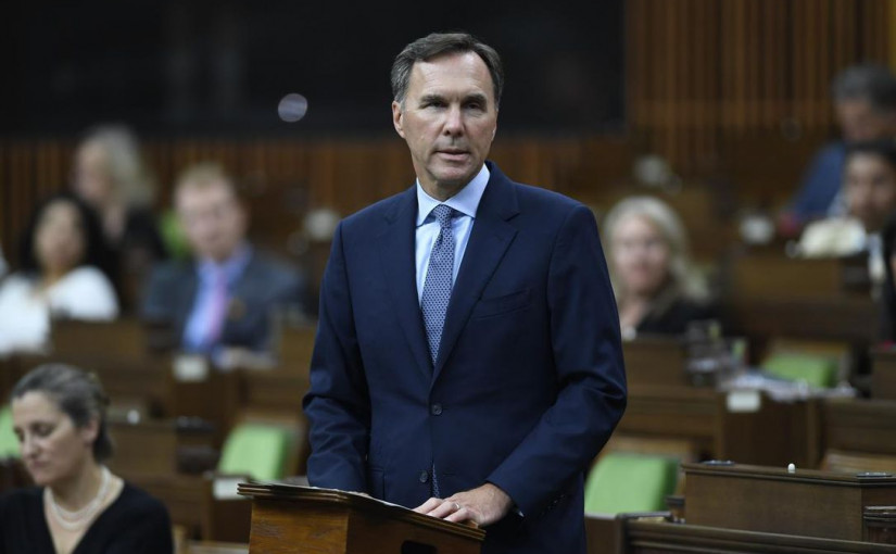 聯邦財長莫奈的養女 在WE Charity工作