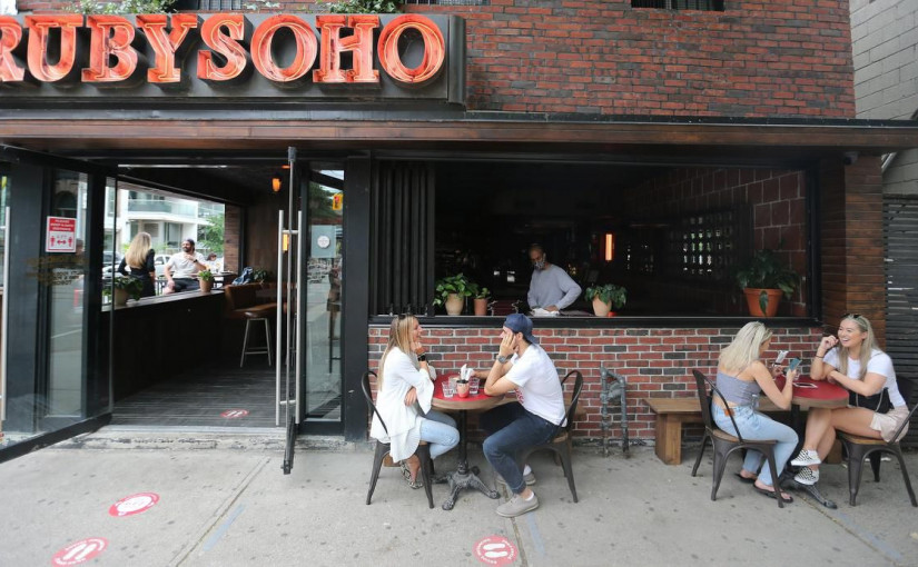 安省政府要求餐廳和酒吧保留顧客紀錄30天