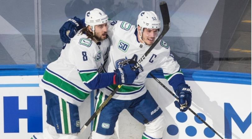 NHL加人隊季後賽加時4：3擊敗怨曲隊