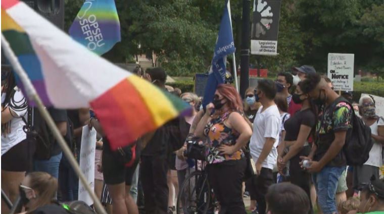 數百學生和家長多倫多遊行 要求結束校內反非裔系統性歧視