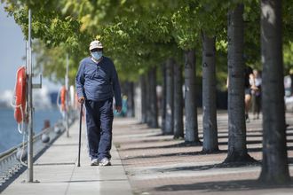 加拿大新增新冠確診289人 又多4人死亡