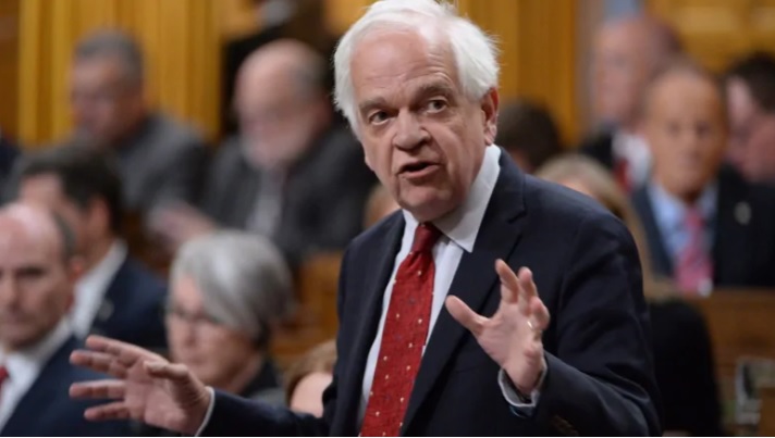 麥家廉為中國移民公司工作 反對黨和民間團體籲對其展開調查