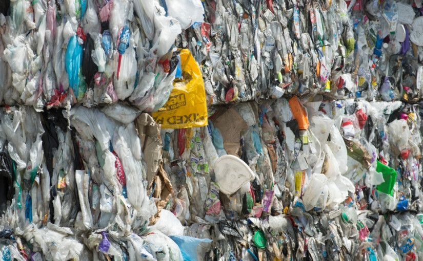 研究報告：疫情令加拿大人使用一次性塑料情況增加