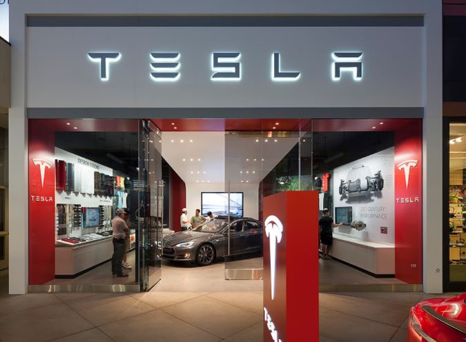 分析員料Tesla股價續升 但不建議吸納