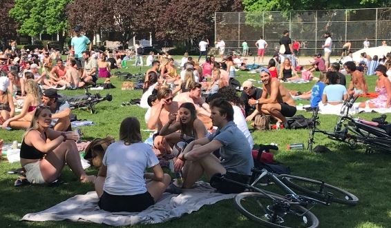 會否收緊聚會人數 福特：先徵詢醫療總監意見