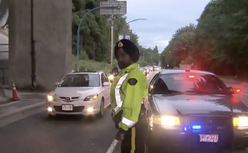 一些有鬍鬚RCMP警員因無法戴N95口罩被調職 聯邦介入