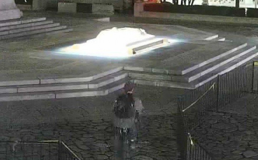 渥太華國家戰爭紀念碑出現涉及仇恨塗鴉事件