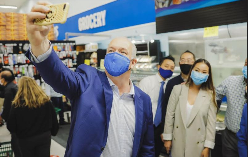 賀謹許諾 新冠肺炎疫苗若面世 所有省民都可免費接種