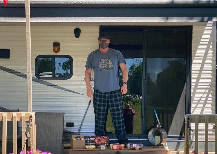 安省男子新冠病症持續數月 稱感到靈魂不在自己身上