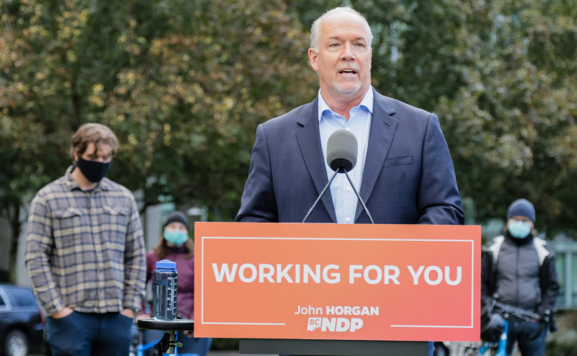 賀謹承諾凍結租金 為年收入低於8萬元家庭提供400租金補貼