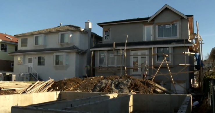 因應疫情 卡城市民更願意購買可容納多代人的房屋