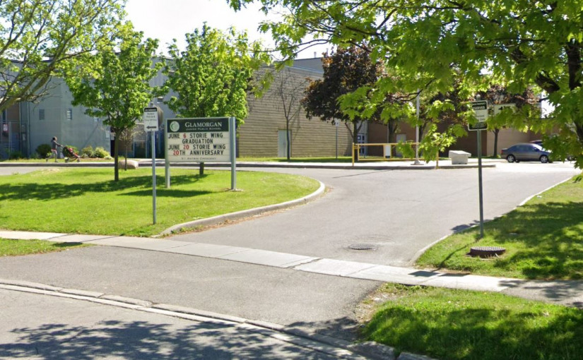 士嘉堡Glamorgan小學爆疫情後無封校 教職員拒絕回校工作