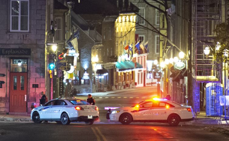 萬聖節穿中世紀服持劍男子通街殺人 2死5傷