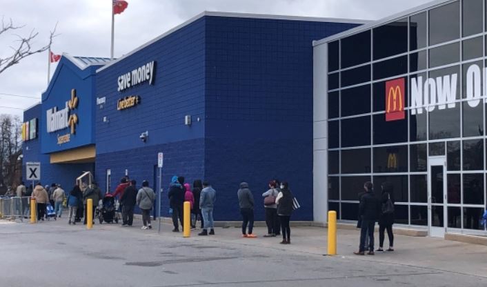 莊德利敦促市民不要外出購買非必需品