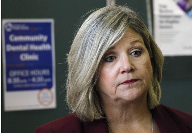 賀華絲表示 該預算案未有為需要幫助的人士提供支援