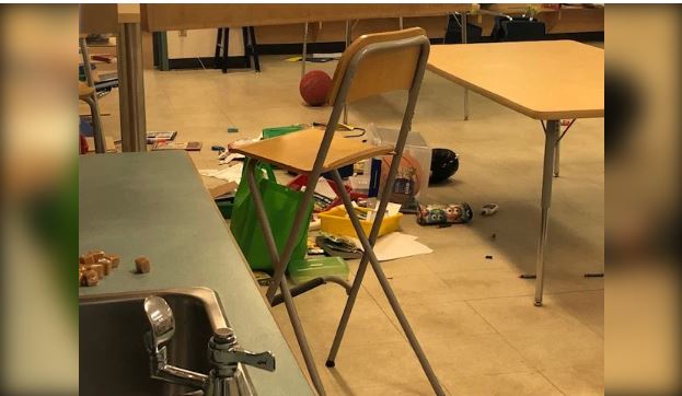 楓樹嶺一小學被破壞 兩個疑犯分別只有12歲及10歲