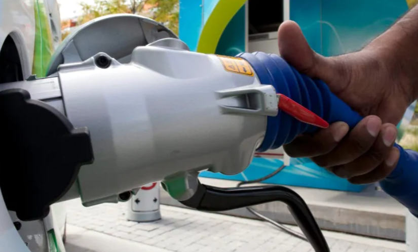 魁省將於2035年禁售汽油動力私家新車