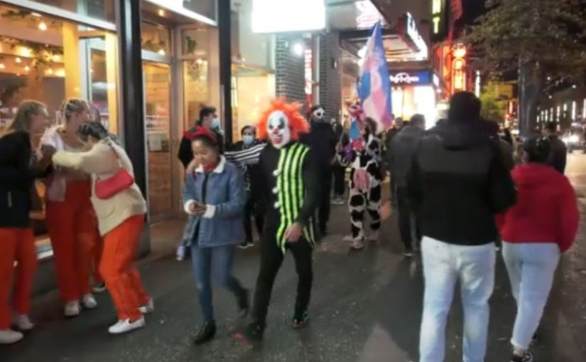 萬聖夜萬人聚會固蘭湖街 狄德安批「簡直可恥」