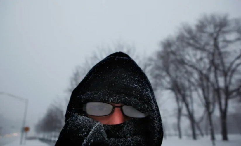 戴口罩眼鏡蒙霧？驗光師分享防霧小竅門