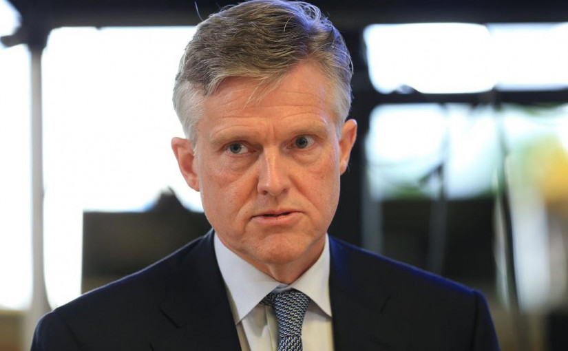 安省財政廳長出國旅遊事件持續延燒 福特願承擔責任 反對黨要求撤職