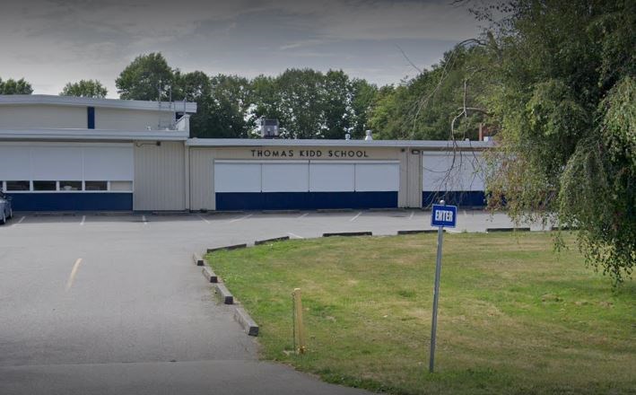 列治文再增兩學校被列入染疫風險學校名單