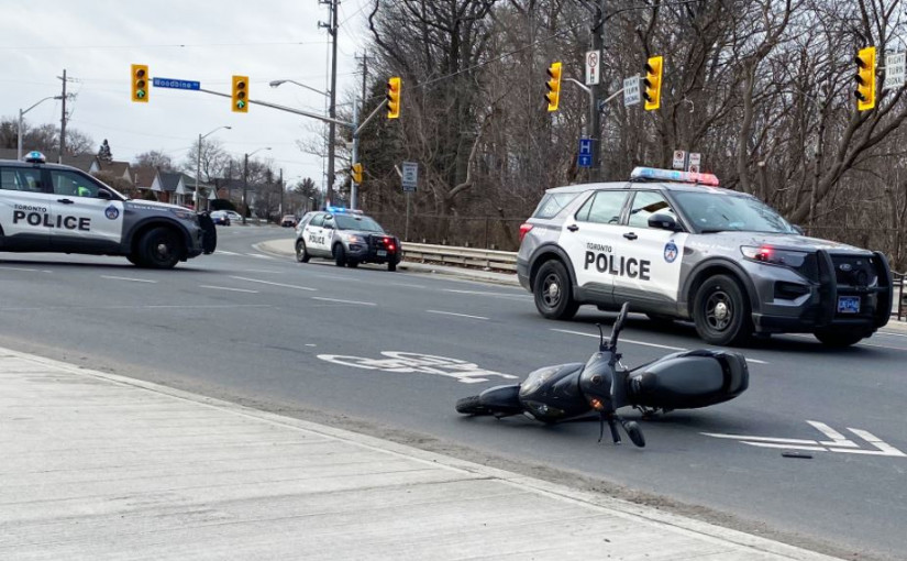 電單車被撞司機重傷 涉事汽車不顧而逃